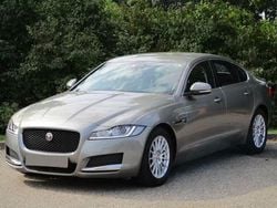 Dourado Usado 2017 Jaguar XF Prestige Sedan | € 19.800 (Preço justo)