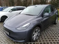 Cinzento Usado 2022 Tesla Model Y Long Range SUV | € 37.490 (Preço justo)