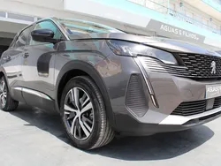 Cinza Usado 2024 Peugeot 3008 Allure SUV | € 29.990 (Preço justo)