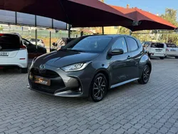 Cinza Usado 2020 Toyota Yaris Hybrid | € 18.950 (Bom preço)