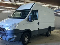Branco Usado 2015 Iveco Daily Sedan | € 11.990 (Super Preço)