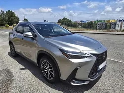 Usado 2022 Lexus NX450h+ SUV | € 49.900