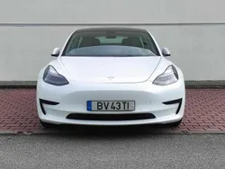 Branco Usado 2021 Tesla Model 3 Sedan | € 23.990 (Super Preço)