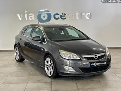Branco Usado 2010 Opel Astra Edition Monovolume | € 3.250 (Super Preço)