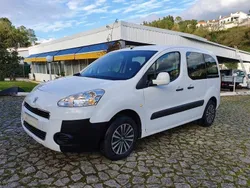 Branco Usado 2015 Peugeot Partner Monovolume | € 17.990
