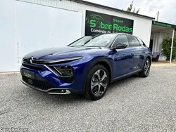Azul Usado 2023 Citroën C5 X PureTech | € 22.900