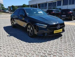Preto Usado 2023 Mercedes A200 Progressive Sedan | € 31.490 (Bom preço)