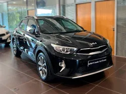 Preto Usado 2024 Kia Stonic SUV | € 19.990 (Caro)