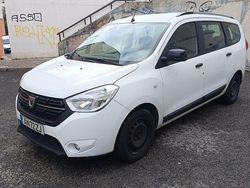 Branco Usado 2022 Dacia Lodgy Comfort Monovolume | € 12.555