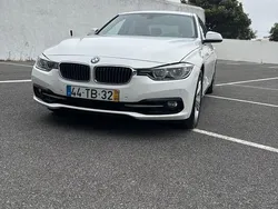 Branco Usado 2017 BMW 330e Sport Line Sedan | € 15.900 (Preço justo)
