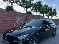 Usado 2014 Mercedes C220 AMG Sedan | € 26.000 (Caro)