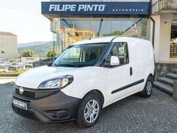 Branco Usado 2021 Fiat Doblò Monovolume | € 14.890 (Preço elevado)