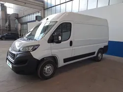 Branco Usado 2024 Peugeot Boxer S Van | € 27.900
