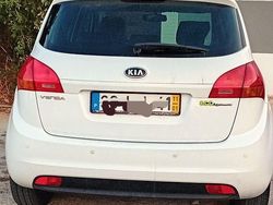 Usado 2011 Kia Venga Citadino | € 6.900