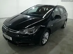 Preto Usado 2019 Opel Astra Business Edition Carrinha | € 12.499 (Preço justo)