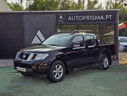 Preto Usado 2010 Nissan Navara SE Pickup | € 17.990 (Preço justo)
