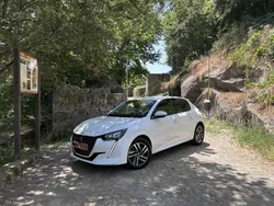 Branco Usado 2021 Peugeot 208 Citadino | € 16.990 (Preço elevado)
