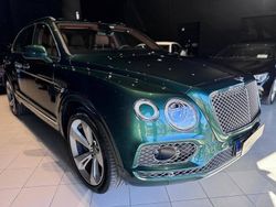 Verde Usado 2020 Bentley Bentayga SUV | € 185.000