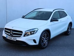 Branco Usado 2016 Mercedes GLA200 Style SUV | € 23.800 (Preço justo)