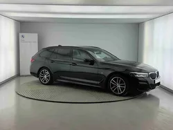 Preto Usado 2023 BMW 520 Shadowline Carrinha | € 48.390 (Preço elevado)