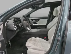 Cinzento graphite Usado 2024 Mercedes E300 Avantgarde Carrinha | € 61.900 (Preço justo)