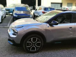 Cinza Usado 2022 Citroën e-C4 | € 21.500 (Bom preço)