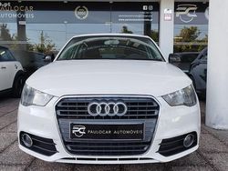 Branco Usado 2012 Audi A1 Sportback Ambition Citadino | € 9.900 (Bom preço)