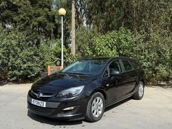 Usado 2014 Opel Astra Sedan | € 7.450 (Preço justo)