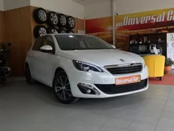 Branco Usado 2016 Peugeot 308 Style Citadino | € 14.200 (Caro)