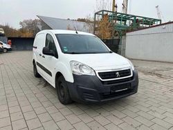 Branco Usado 2016 Peugeot Partner Van | € 10.760 (Preço elevado)