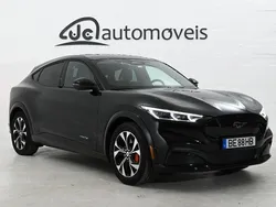 Preto Usado 2023 Ford Mustang Mach-E SUV | € 47.500 (Preço justo)