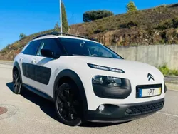 Branco Usado 2015 Citroën C4 Cactus PureTech Citadino | € 9.995 (Preço justo)