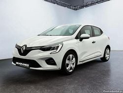 Branco Usado 2021 Renault Clio V Business | € 11.900