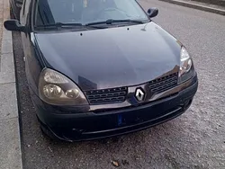 Usado 2001 Renault Clio II | € 1.100 (Preço justo)