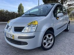 Usado 2005 Renault Modus Monovolume | € 3.200