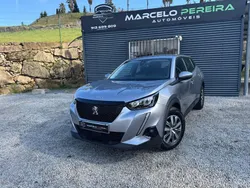 Cinza Usado 2021 Peugeot 2008 Active SUV | € 17.950 (Preço justo)