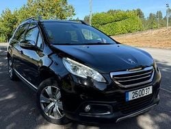 Preto Usado 2013 Peugeot 2008 SUV | € 10.249 (Preço justo)