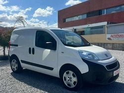 Branco Usado 2019 Fiat Fiorino Monovolume | € 12.500 (Preço elevado)