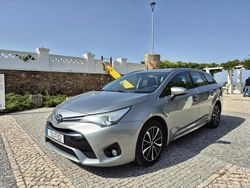 Cinzento Usado 2018 Toyota Avensis Carrinha | € 19.750