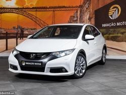 Branco Usado 2013 Honda Civic Comfort Citadino | € 11.900 (Bom preço)