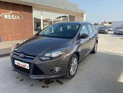 Cinzento Usado 2013 Ford Focus Carrinha | € 8.990 (Preço justo)