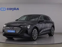 Cinzento Usado 2024 Audi Q8 e-tron Advanced SUV | € 63.900 (Preço justo)