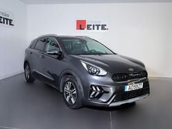 Cinza Usado 2020 Kia Niro Urban SUV | € 21.900