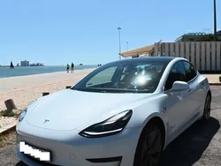 Branco Usado 2020 Tesla Model 3 Standard Range Plus Sedan | € 23.750 (Bom preço)