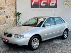 Cinza Usado 2001 Audi A3 Attraction | € 4.750