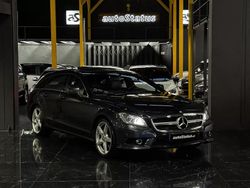 Cinza Usado 2013 Mercedes CLS350 Carrinha | € 21.990