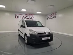 Branco Usado 2015 Citroën Berlingo Monovolume | € 12.500 (Caro)