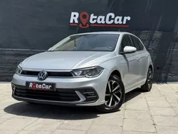 Cinzento Usado 2023 VW Polo Style | € 17.000 (Bom preço)