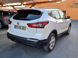 Branco Usado 2018 Nissan Qashqai SUV | € 19.950 (Preço elevado)