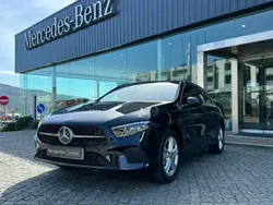 Preto cosmos Usado 2024 Mercedes A250 Progressive Citadino | € 42.990 (Caro)